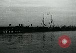 Standbild russische Truppen Ostfront europäischen Theater, 1945, aus Sekunde 43 historischem Filmmaterial Videoclip 65675047451