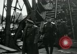 Standbild russische Truppen Ostfront europäischen Theater, 1945, aus Sekunde 60 historischem Filmmaterial Videoclip 65675047451