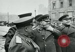 Image maréchal Georgi Zhukov tours Berlin Berlin Allemagne, 1945, de la seconde 33 séquences d'archives historiques vidéo 65675047457