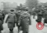 Image maréchal Georgi Zhukov tours Berlin Berlin Allemagne, 1945, de la seconde 45 séquences d'archives historiques vidéo 65675047457