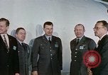 Standbild air force Offiziere Denver Colorado USA, 1958, aus Sekunde 16 historischem Filmmaterial Videoclip 65675047479