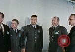 Standbild air force Offiziere Denver Colorado USA, 1958, aus Sekunde 17 historischem Filmmaterial Videoclip 65675047479