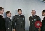 Standbild air force Offiziere Denver Colorado USA, 1958, aus Sekunde 23 historischem Filmmaterial Videoclip 65675047479
