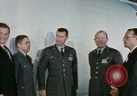 Standbild air force Offiziere Denver Colorado USA, 1958, aus Sekunde 26 historischem Filmmaterial Videoclip 65675047479