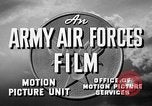 Standbild Bildung der P-38 in Zweiten Weltkrieg Deutschland, 1945, aus Sekunde 6 historischem Filmmaterial Videoclip 65675047527