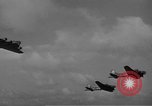 Standbild B-17 Flying Fortress Ebenen Schweinfurt Deutschland, 1943, aus Sekunde 21 historischem Filmmaterial Videoclip 65675047528