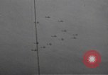 Standbild B-17 Flying Fortress Ebenen Schweinfurt Deutschland, 1943, aus Sekunde 23 historischem Filmmaterial Videoclip 65675047528
