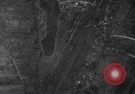 Standbild B-17 Flying Fortress Ebenen Schweinfurt Deutschland, 1943, aus Sekunde 37 historischem Filmmaterial Videoclip 65675047528