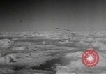 Standbild B-17 Flying Fortress Ebenen Schweinfurt Deutschland, 1943, aus Sekunde 60 historischem Filmmaterial Videoclip 65675047528