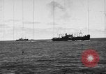 Standbild USA Konvoi Saipan Nördliche Marianen, 1944, aus Sekunde 21 historischem Filmmaterial Videoclip 65675047535