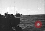 Standbild USA Konvoi Saipan Nördliche Marianen, 1944, aus Sekunde 40 historischem Filmmaterial Videoclip 65675047535