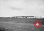 Standbild P-47s von 318 Fighter Group Ankunft in Saipan Saipan Marianen, 1944, aus Sekunde 58 historischem Filmmaterial Videoclip 65675047539
