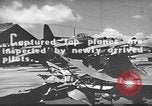 Standbild 318 Fighter Group Personal Saipan Nördliche Marianen, 1944, aus Sekunde 7 historischem Filmmaterial Videoclip 65675047540