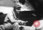 Standbild 318 Fighter Group Personal Saipan Nördliche Marianen, 1944, aus Sekunde 11 historischem Filmmaterial Videoclip 65675047540