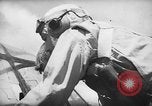 Standbild 318 Fighter Group Personal Saipan Nördliche Marianen, 1944, aus Sekunde 17 historischem Filmmaterial Videoclip 65675047540