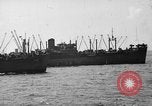Standbild 318 Fighter Group Personal Saipan Nördliche Marianen, 1944, aus Sekunde 61 historischem Filmmaterial Videoclip 65675047540