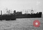 Standbild 318 Fighter Group Personal Saipan Nördliche Marianen, 1944, aus Sekunde 62 historischem Filmmaterial Videoclip 65675047540