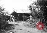 Standbild US-Truppen einrichten Camp auf beschlagnahmte japanische base Aslito Flugplatz Saipan Marianen, 1944, aus Sekunde 6 historischem Filmmaterial Videoclip 65675047542