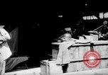 Standbild US-Truppen einrichten Camp auf beschlagnahmte japanische base Aslito Flugplatz Saipan Marianen, 1944, aus Sekunde 45 historischem Filmmaterial Videoclip 65675047542