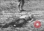 Standbild US-Truppen einrichten Camp auf beschlagnahmte japanische base Aslito Flugplatz Saipan Marianen, 1944, aus Sekunde 50 historischem Filmmaterial Videoclip 65675047542