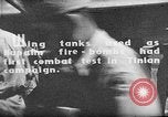 Standbild improvisierten napalm Bomben auf P-47 Flugzeuge Aslito Flugplatz Saipan Marianen, 1944, aus Sekunde 6 historischem Filmmaterial Videoclip 65675047545