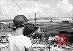 Standbild 19 USAAF Fighter Squadron P-47s der gegnerischen Insel Tinian Insel Tinian Marianen, 1945, aus Sekunde 3 historischem Filmmaterial Videoclip 65675047547