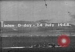 Standbild Schlacht von Tinian Island in Zweiten Weltkrieg Insel Tinian Marianen, 1944, aus Sekunde 5 historischem Filmmaterial Videoclip 65675047549