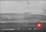 Standbild Schlacht von Tinian Island in Zweiten Weltkrieg Insel Tinian Marianen, 1944, aus Sekunde 9 historischem Filmmaterial Videoclip 65675047549