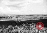 Standbild Schlacht von Tinian Island in Zweiten Weltkrieg Insel Tinian Marianen, 1944, aus Sekunde 16 historischem Filmmaterial Videoclip 65675047549
