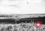 Standbild Schlacht von Tinian Island in Zweiten Weltkrieg Insel Tinian Marianen, 1944, aus Sekunde 17 historischem Filmmaterial Videoclip 65675047549