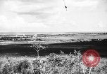Standbild Schlacht von Tinian Island in Zweiten Weltkrieg Insel Tinian Marianen, 1944, aus Sekunde 18 historischem Filmmaterial Videoclip 65675047549