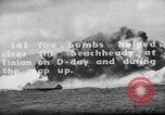 Standbild 318 USAAF Fighter Gruppe P-47s in der Schlacht von Tinian Insel Tinian Marianen, 1944, aus Sekunde 8 historischem Filmmaterial Videoclip 65675047551