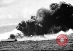 Standbild 318 USAAF Fighter Gruppe P-47s in der Schlacht von Tinian Insel Tinian Marianen, 1944, aus Sekunde 10 historischem Filmmaterial Videoclip 65675047551