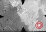 Standbild 318 USAAF Fighter Gruppe P-47s in der Schlacht von Tinian Insel Tinian Marianen, 1944, aus Sekunde 30 historischem Filmmaterial Videoclip 65675047551