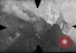 Standbild 318 USAAF Fighter Gruppe P-47s in der Schlacht von Tinian Insel Tinian Marianen, 1944, aus Sekunde 33 historischem Filmmaterial Videoclip 65675047551
