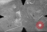 Standbild 318 USAAF Fighter Gruppe P-47s in der Schlacht von Tinian Insel Tinian Marianen, 1944, aus Sekunde 42 historischem Filmmaterial Videoclip 65675047551