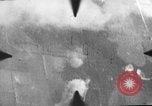 Standbild 318 USAAF Fighter Gruppe P-47s in der Schlacht von Tinian Insel Tinian Marianen, 1944, aus Sekunde 46 historischem Filmmaterial Videoclip 65675047551