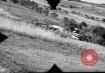 Standbild 318 USAAF Fighter Gruppe P-47s in der Schlacht von Tinian Insel Tinian Marianen, 1944, aus Sekunde 51 historischem Filmmaterial Videoclip 65675047551