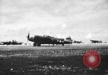 Standbild P-47s 19 USAAF Fighter Squadron in Saipan Saipan Marianen, 1944, aus Sekunde 23 historischem Filmmaterial Videoclip 65675047553