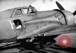 Standbild US-Kampfflugzeuge Verluste auf Saipan Saipan Marianen, 1944, aus Sekunde 6 historischem Filmmaterial Videoclip 65675047555