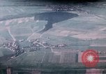 Standbild P-47 Thunderbolt Ebene Deutschland, 1945, aus Sekunde 6 historischem Filmmaterial Videoclip 65675047556