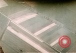 Standbild P-47 Thunderbolt Ebene Deutschland, 1945, aus Sekunde 34 historischem Filmmaterial Videoclip 65675047556