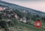 Standbild P-47 Thunderbolt Ebene Deutschland, 1945, aus Sekunde 7 historischem Filmmaterial Videoclip 65675047559
