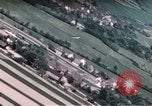 Standbild P-47 Thunderbolt Ebene Deutschland, 1945, aus Sekunde 22 historischem Filmmaterial Videoclip 65675047559