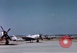 Standbild P-47 Thunderbolt Kampfflugzeugen Deutschland, 1945, aus Sekunde 56 historischem Filmmaterial Videoclip 65675047567