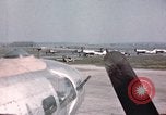Immagine di P-38 combattenti di alleggerimento Germania, 1945, secondo 35 filmato di repertorio 65675047570