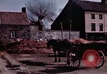 Immagine di Due civili Germania, 1945, secondo 3 filmato di repertorio 65675047571