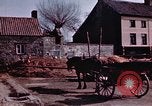 Immagine di Due civili Germania, 1945, secondo 5 filmato di repertorio 65675047571