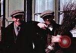 Immagine di Due civili Germania, 1945, secondo 33 filmato di repertorio 65675047571