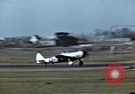 Standbild P-47 Thunderbolts Belgien, 1945, aus Sekunde 22 historischem Filmmaterial Videoclip 65675047574